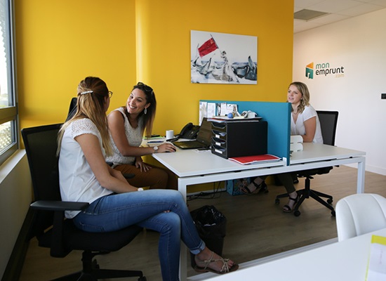 Equipe de courtiers en prêts immobilier de monemprunt.com